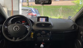 RENAULT CLIO III Night&Day dCi 75 eco2 complet