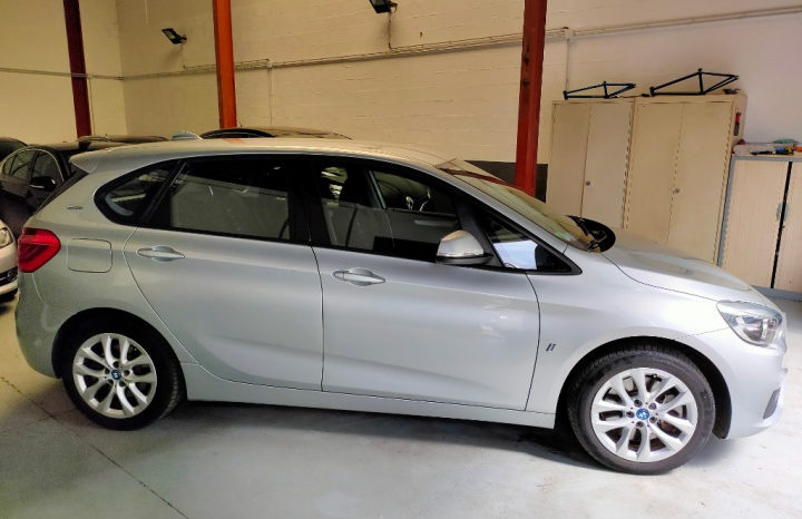 BMW SERIE 2 ACTIVE TOURER F45 complet