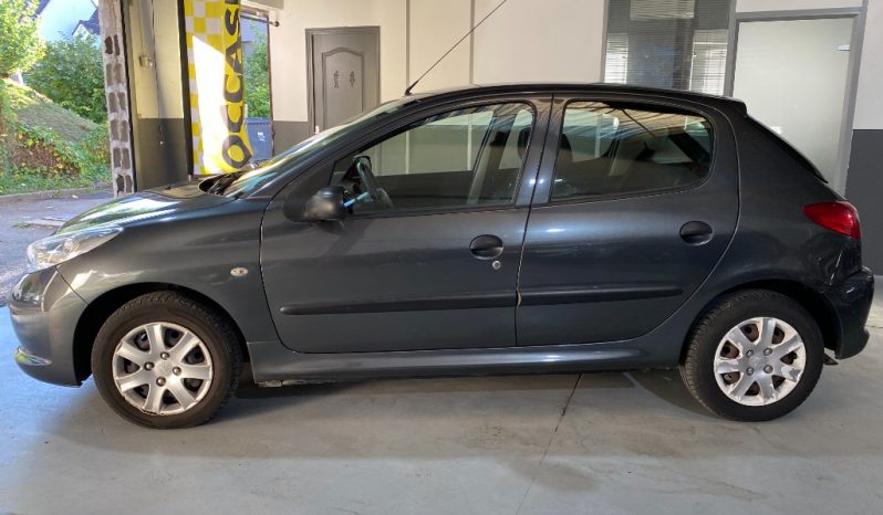 PEUGEOT 206+ 1.1e 60ch Urban complet