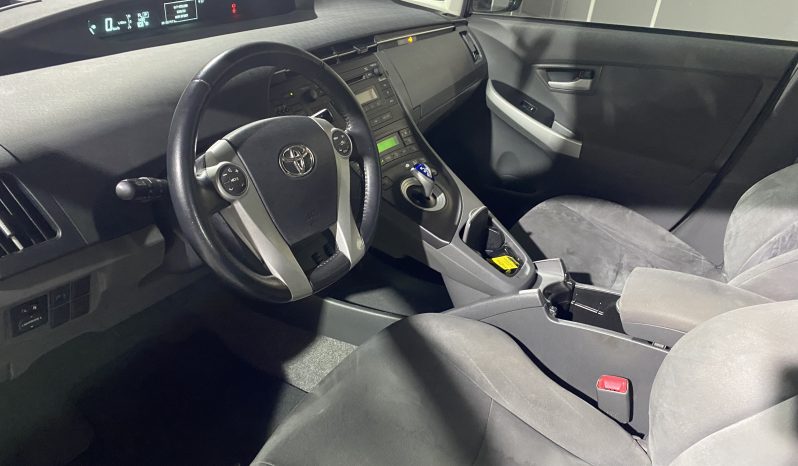 TOYOTA PRIUS 136h complet