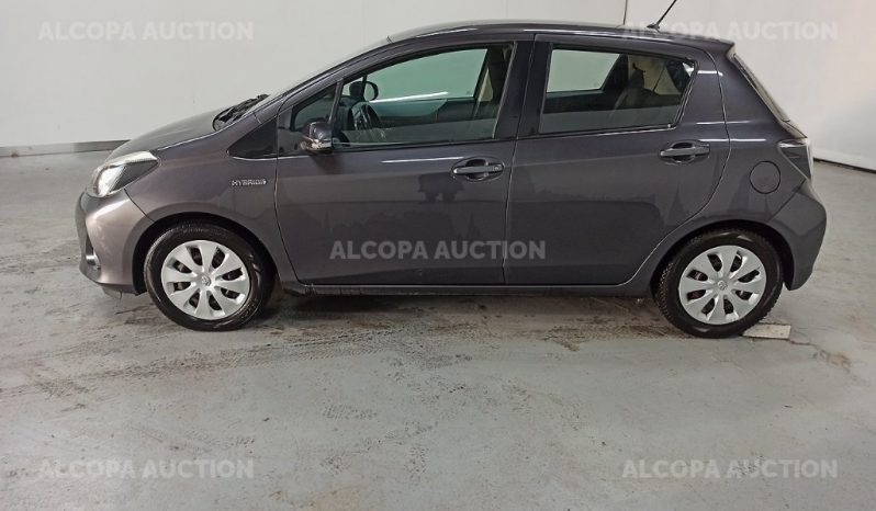 TOYOTA YARIS HYBRIDE 100h Dynamic complet