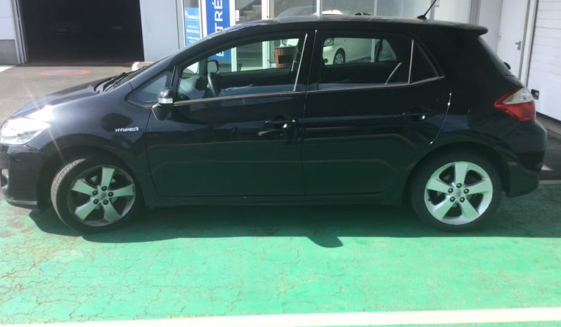 TOYOTA AURIS Millenium Pack Hybride 136h complet