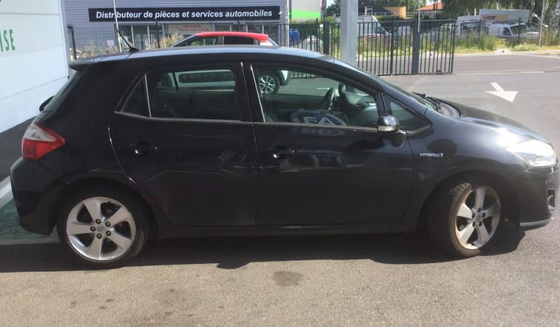 TOYOTA AURIS Millenium Pack Hybride 136h complet