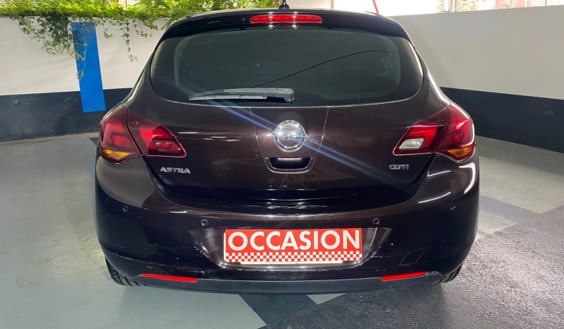 OPEL ASTRA 1.7 CDTI 110 ch FAP Cosmo complet