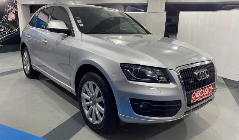 AUDI Q5 2.0 TDI 143 DPF Quattro Avus complet